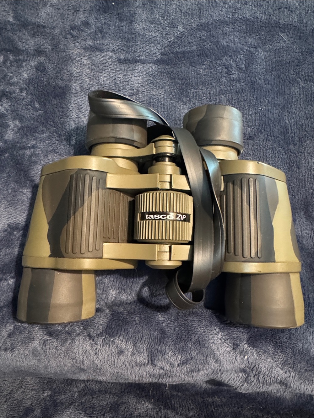 Tasco ZIP Olive Green Binoculars - Compact Outdoor Optics